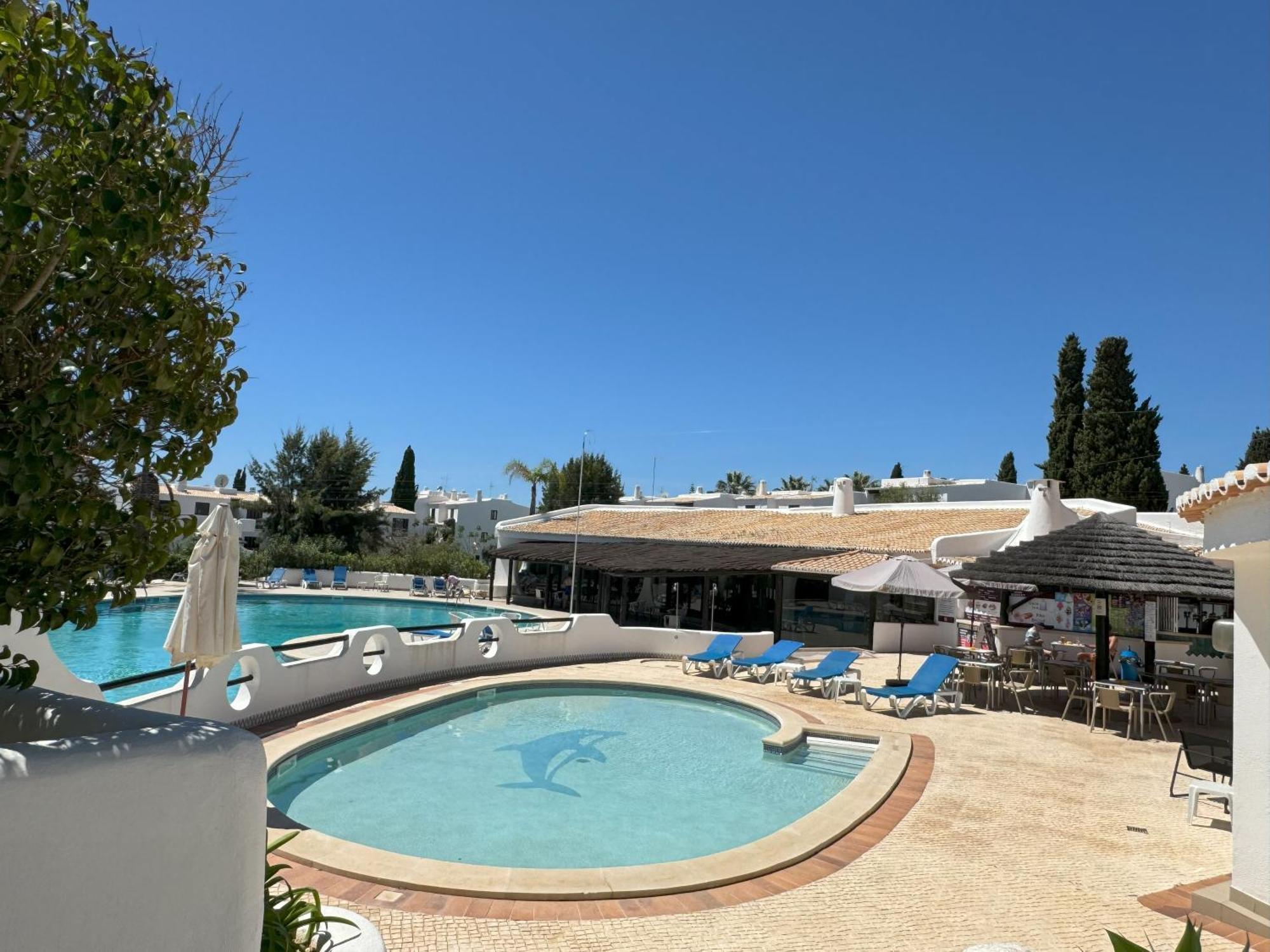 Coastal Retreat With Pool And Beach Access By Drago Rentals Albufeira Esterno foto