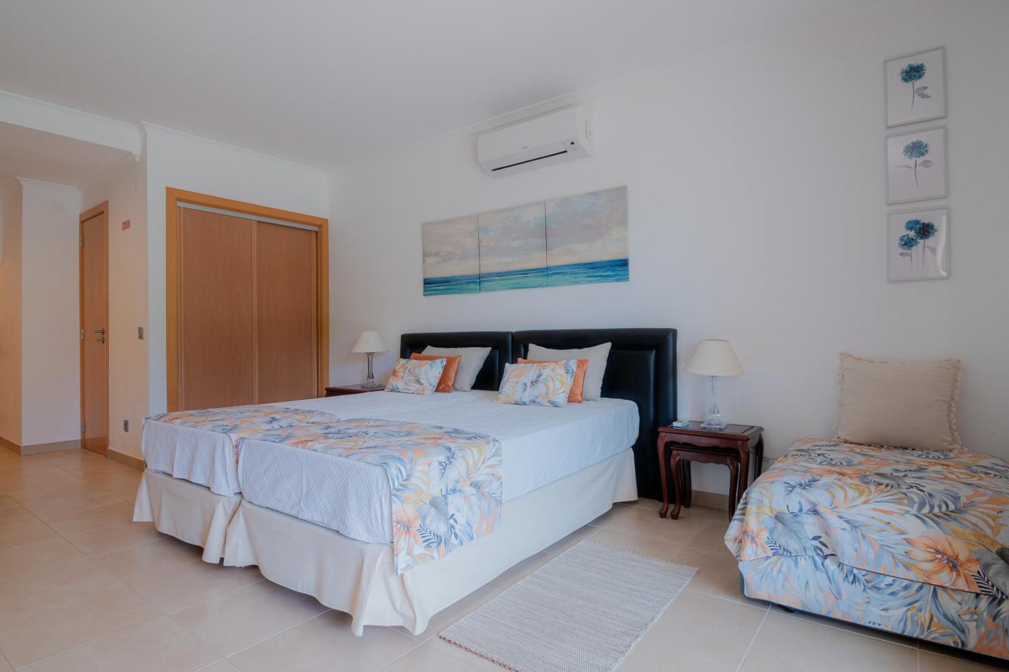 Coastal Retreat With Pool And Beach Access By Drago Rentals Albufeira Esterno foto