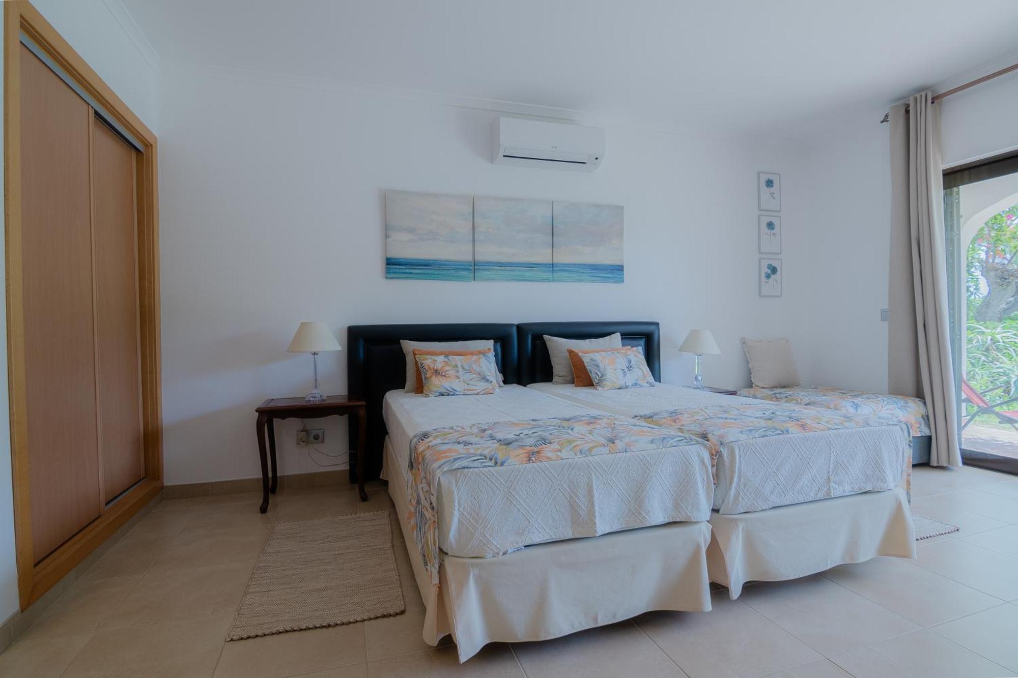 Coastal Retreat With Pool And Beach Access By Drago Rentals Albufeira Esterno foto