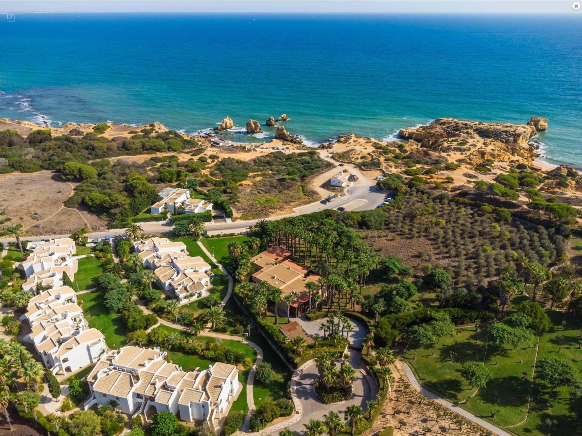 Coastal Retreat With Pool And Beach Access By Drago Rentals Albufeira Esterno foto